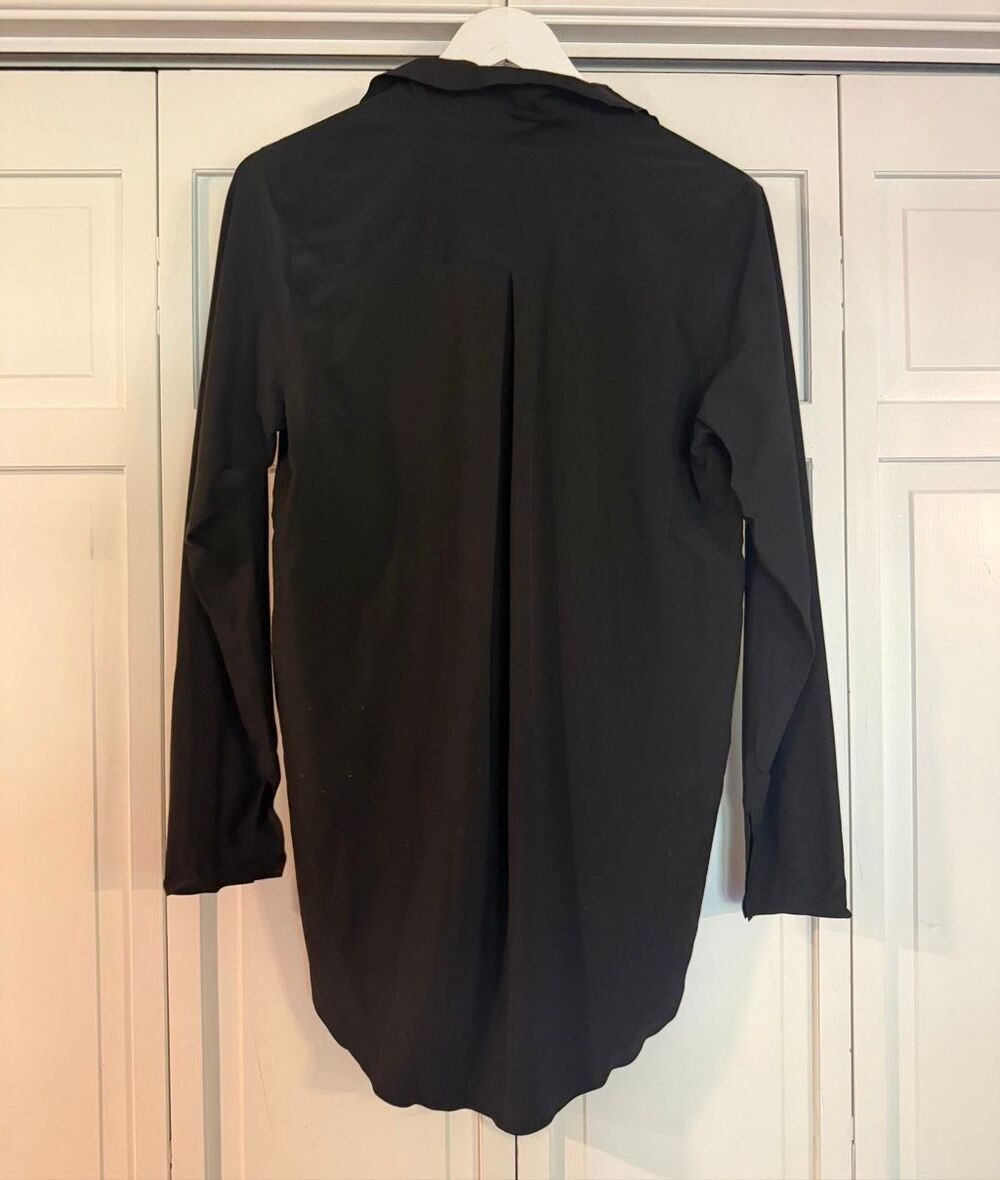 Athleta urbanite black button down blouse size small - Picture 5 of 7